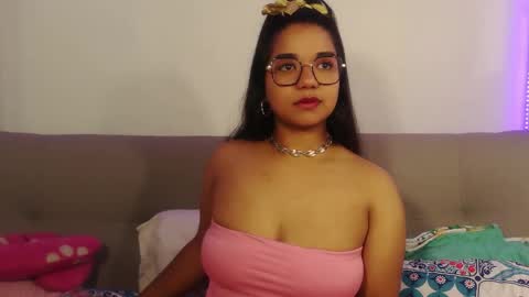 Snapshot of zafiro_evans chatting on October 2025 05:37:01 PM zafiro_evans online show from October 2025 05:37:01 PM