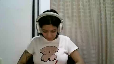 Zafiro online show from April 2026 02:56:02 PM