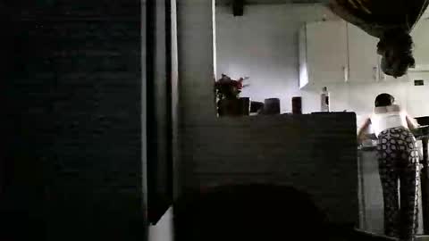 Zafiro online show from May 2026 06:06:01 PM