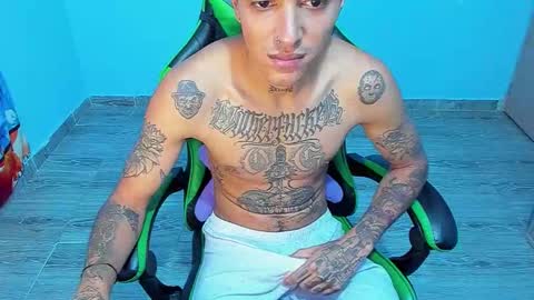 Snapshot of zafirocum chatting on February 2026 10:27:02 AM BiG Zafiro online show from February 2026 10:27:02 AM