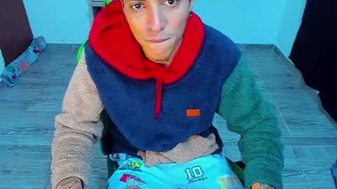 Snapshot of zafirocum chatting on March 2026 12:02:02 PM BiG Zafiro online show from March 2026 12:02:02 PM