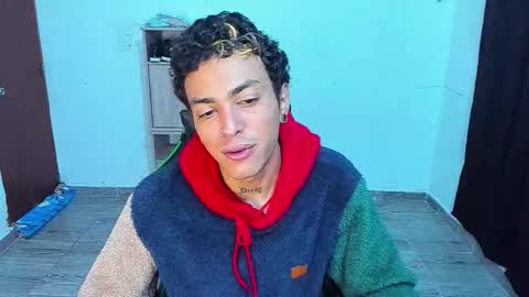 Snapshot of zafirocum chatting on March 2026 10:43:01 AM BiG Zafiro online show from March 2026 10:43:01 AM