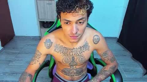 Snapshot of zafirocum chatting on March 2026 12:53:02 PM BiG Zafiro online show from March 2026 12:53:02 PM