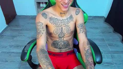 Snapshot of zafirocum chatting on March 2026 03:27:02 PM BiG Zafiro online show from March 2026 03:27:02 PM