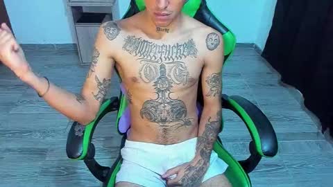 Snapshot of zafirocum chatting on March 2026 01:49:02 PM BiG Zafiro online show from March 2026 01:49:02 PM