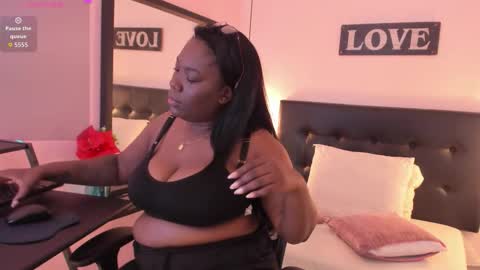 Snapshot of zairaa_black chatting on September 2025 08:10:01 PM Zaira online show from September 2025 08:10:01 PM
