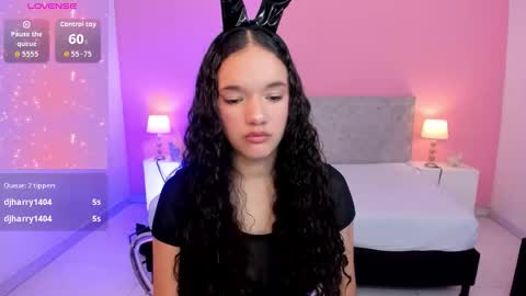 Snapshot of zairaglow chatting on October 2025 11:35:01 AM Zaira Pussy extreme online show from October 2025 11:35:01 AM