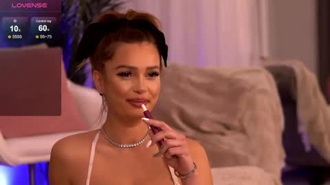 Snapshot of zairalure chatting on November 2025 05:19:02 AM Zaira online show from November 2025 05:19:02 AM