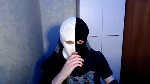 Snapshot of zaki_xx chatting on February 2026 03:11:01 PM zaki online show from February 2026 03:11:01 PM