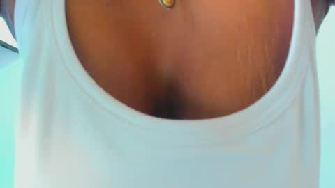 Snapshot of zamara__ chatting on February 2025 03:07:01 PM Zamara online show from February 2025 03:07:01 PM