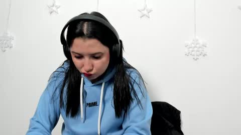 zammii69 online show from May 2026 01:40:02 PM