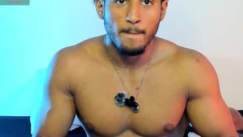 Zane Lux online show from October 2025 12:34:02 PM