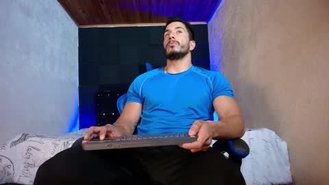zanemaverick online show from May 2026 12:44:02 PM