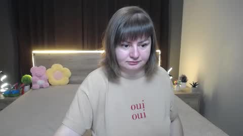 zannadreil online show from October 2025 06:18:01 PM