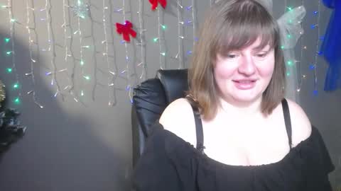 zannadreil online show from December 2025 07:00:01 PM