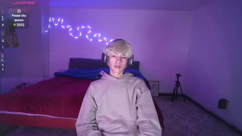 Snapshot of zanty2308 chatting on January 2025 02:19:02 AM Tiiago Mallz online show from January 2025 02:19:02 AM