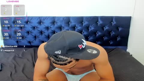 zanxley_ online show from February 2025 07:17:01 PM