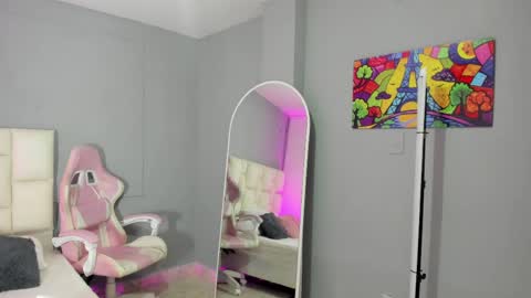 Snapshot of zaphiro__sky chatting on March 2026 09:42:02 AM zaphiro__sky online show from March 2026 09:42:02 AM