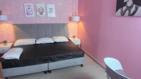 Zara Sweet  online show from January 2026 11:47:01 AM