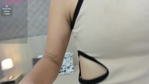 Zara Perez online show from February 2025 11:35:02 AM