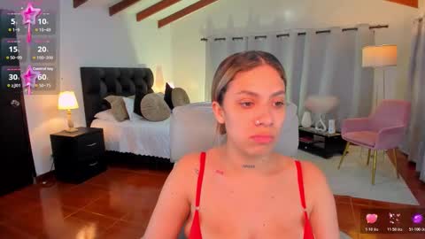 Snapshot of zara_wolf chatting on March 2026 04:29:01 AM ZARAPVT IS OPEN online show from March 2026 04:29:01 AM