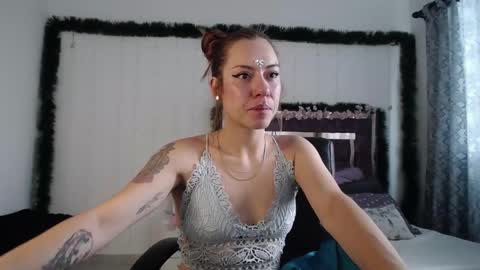 Snapshot of zaracollinx chatting on December 2024 08:06:02 PM Zara online show from December 2024 08:06:02 PM