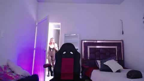 Zara online show from October 2025 06:13:02 PM