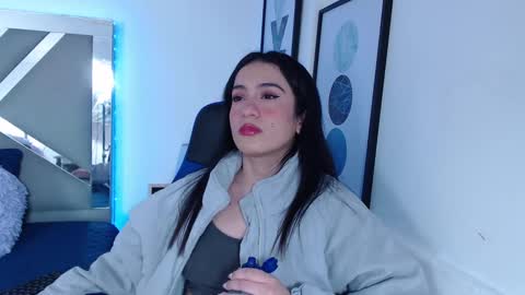 zaradames_ online show from December 2024 04:12:01 AM