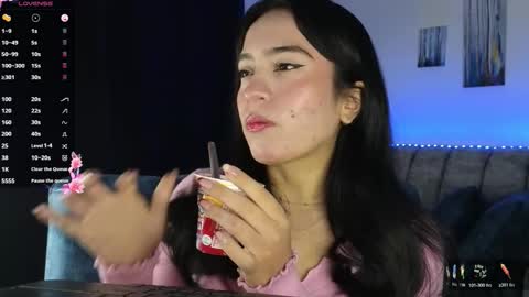 zaradames_ online show from November 2025 02:44:01 AM