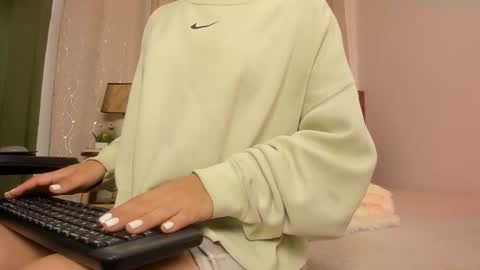 Zara . online show from November 2025 11:56:02 AM