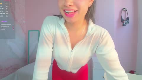 Snapshot of zarah_torres chatting on February 2025 03:04:01 PM Zarah online show from February 2025 03:04:01 PM