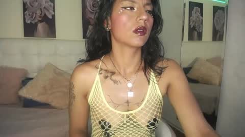 Zarah online show from June 2026 03:06:01 PM