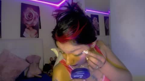 Zarah online show from June 2026 03:25:02 PM