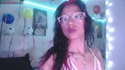 Zarah online show from July 2026 03:03:02 PM