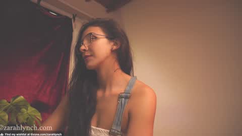 Miss Lynch   Next show  2911 online show from December 2024 10:42:02 PM