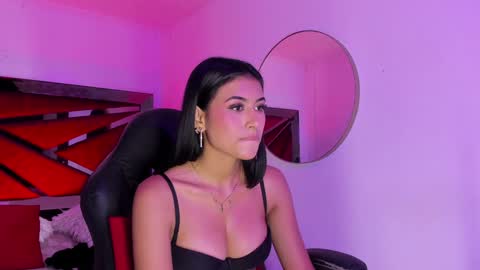 Snapshot of zaralim chatting on January 2025 06:32:02 PM Zara Lim online show from January 2025 06:32:02 PM