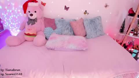 Snapshot of zaratorres_ chatting on January 2025 02:25:01 PM Zara online show from January 2025 02:25:01 PM