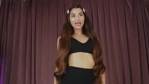 zariaavera online show from March 2026 09:18:01 PM