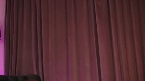 zariaavera online show from May 2026 04:06:02 AM