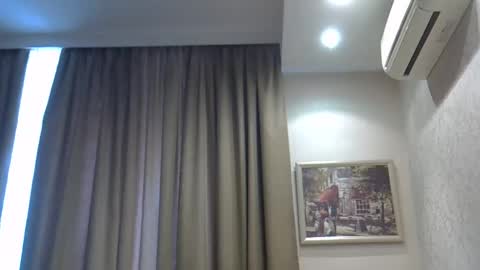 Zarina Swift online show from May 2026 04:54:01 AM