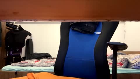 Snapshot of zavnikrok chatting on January 2025 10:15:01 PM Zavnikrok online show from January 2025 10:15:01 PM