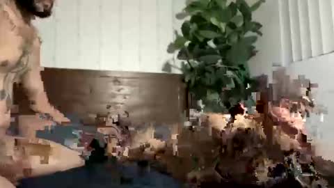 Snapshot of zayd3n69 chatting on October 2025 12:56:01 PM zayden online show from October 2025 12:56:01 PM