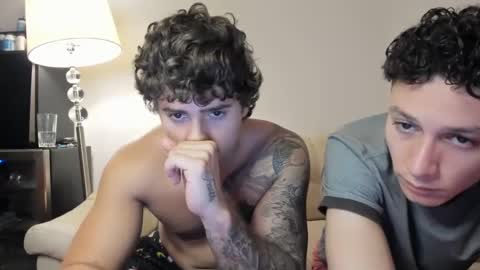 Snapshot of zaylanez chatting on January 2025 05:09:01 AM Zay lanez online show from January 2025 05:09:01 AM