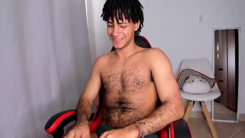 Snapshot of zayn_moreno chatting on February 2026 10:00:01 PM zayn 3 online show from February 2026 10:00:01 PM