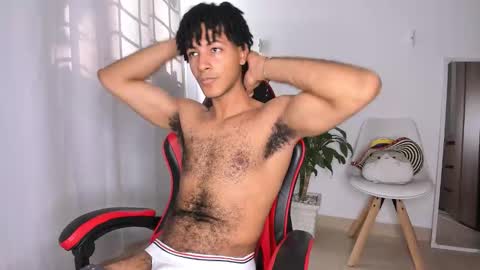 Snapshot of zayn_moreno chatting on March 2026 08:03:01 PM zayn 3 online show from March 2026 08:03:01 PM