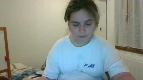 zazbella online show from April 2026 08:28:02 PM