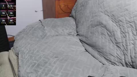 Snapshot of zazizzle chatting on March 2026 11:44:02 PM zazizzle online show from March 2026 11:44:02 PM