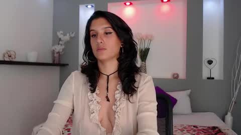 Karolyne online show from February 2025 02:35:02 PM