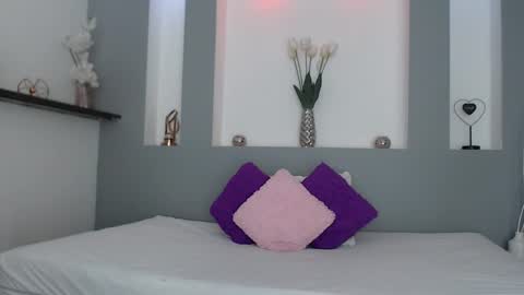 Karolyne online show from February 2025 02:21:01 PM