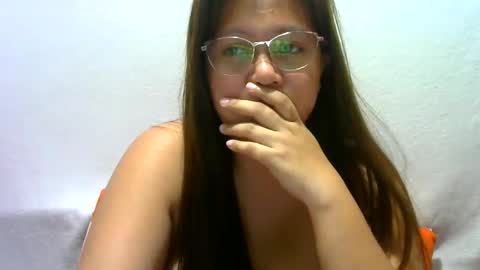 Snapshot of zeannalicious chatting on December 2024 05:33:02 PM Im Zeanna online show from December 2024 05:33:02 PM